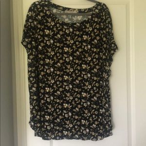 Plus size Loft top